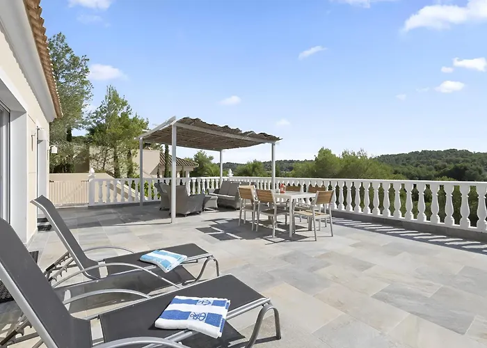 Villa Kip, Private Pool & Jacuzzi Surrounded By Nature